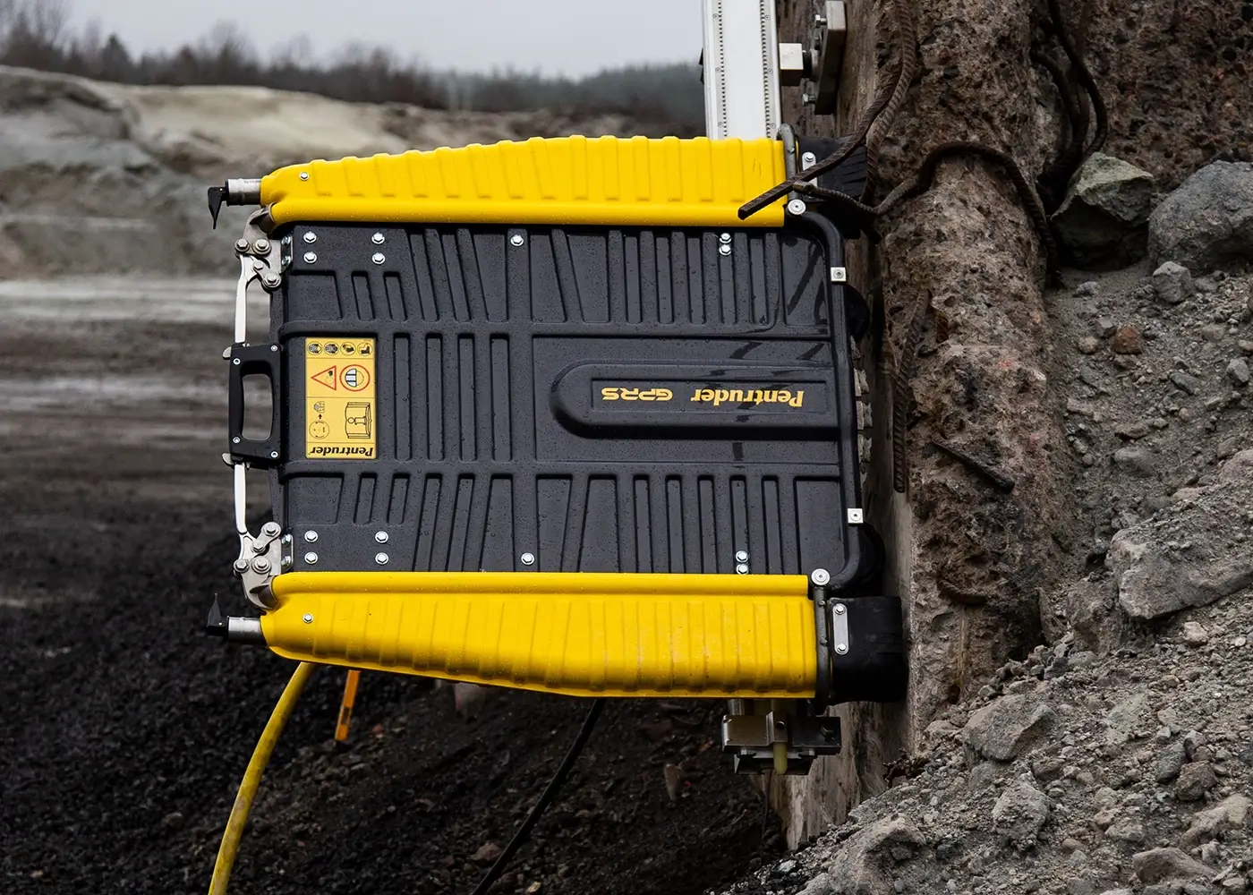 Стенорезная машина Pentruder RS2